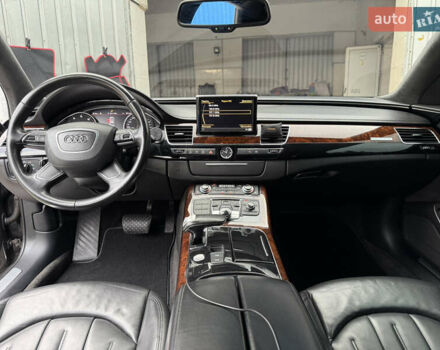 Чорний Ауді A8, об'ємом двигуна 3 л та пробігом 204 тис. км за 17500 $, фото 19 на Automoto.ua