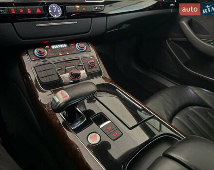 Чорний Ауді A8, об'ємом двигуна 3 л та пробігом 204 тис. км за 17500 $, фото 31 на Automoto.ua