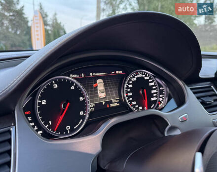 Черный Ауди А8, объемом двигателя 4.2 л и пробегом 350 тыс. км за 25000 $, фото 14 на Automoto.ua