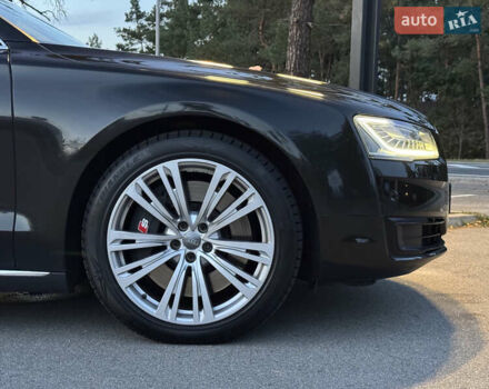 Черный Ауди А8, объемом двигателя 4.2 л и пробегом 350 тыс. км за 25000 $, фото 17 на Automoto.ua