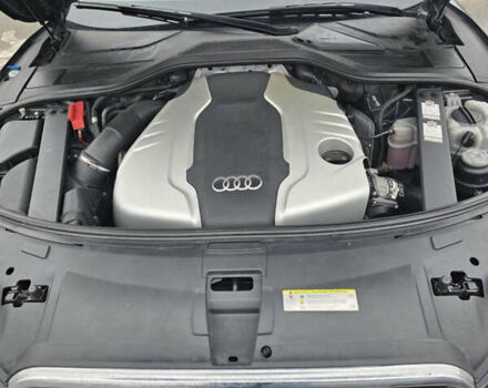 Черный Ауди А8, объемом двигателя 3 л и пробегом 210 тыс. км за 33400 $, фото 7 на Automoto.ua