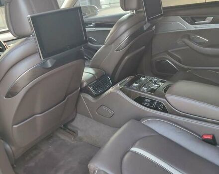 Черный Ауди А8, объемом двигателя 6.3 л и пробегом 265 тыс. км за 17700 $, фото 22 на Automoto.ua