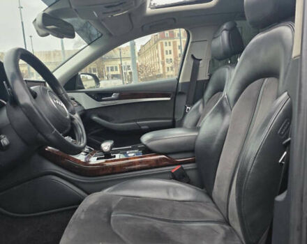 Черный Ауди А8, объемом двигателя 3 л и пробегом 210 тыс. км за 33400 $, фото 8 на Automoto.ua