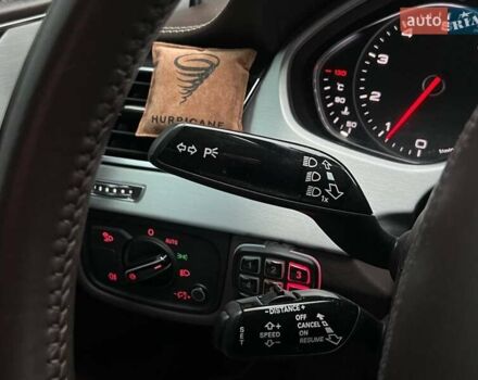 Чорний Ауді A8, об'ємом двигуна 4.16 л та пробігом 246 тис. км за 17990 $, фото 23 на Automoto.ua