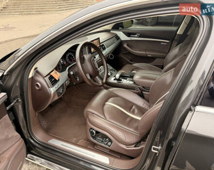 Черный Ауди А8, объемом двигателя 4.16 л и пробегом 246 тыс. км за 17500 $, фото 18 на Automoto.ua