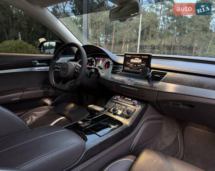 Черный Ауди А8, объемом двигателя 4.2 л и пробегом 350 тыс. км за 25000 $, фото 12 на Automoto.ua