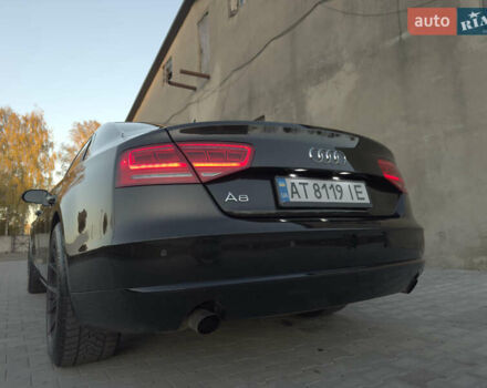Ауді A8 2012 у Чернівцях на Automoto.ua Чорний Ауді A8, об'ємом двигуна 3 л та пробігом 181 тис. км за 22500 $, фото 4 на Automoto.ua