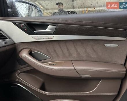 Черный Ауди А8, объемом двигателя 6.3 л и пробегом 270 тыс. км за 15900 $, фото 77 на Automoto.ua