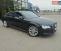 Черный Ауди А8, объемом двигателя 4.2 л и пробегом 221 тыс. км за 18400 $, фото 91 на Automoto.ua