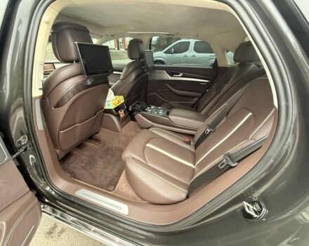 Чорний Ауді A8, об'ємом двигуна 4.2 л та пробігом 245 тис. км за 17500 $, фото 6 на Automoto.ua