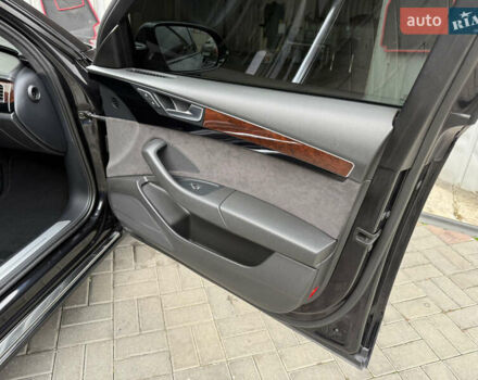 Чорний Ауді A8, об'ємом двигуна 3 л та пробігом 204 тис. км за 17500 $, фото 26 на Automoto.ua
