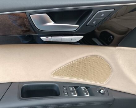 Черный Ауди А8, объемом двигателя 4.2 л и пробегом 106 тыс. км за 20990 $, фото 13 на Automoto.ua