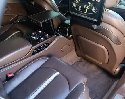 Черный Ауди А8, объемом двигателя 6.3 л и пробегом 260 тыс. км за 20000 $, фото 20 на Automoto.ua