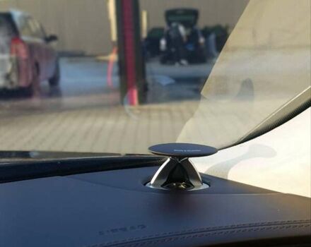 Черный Ауди А8, объемом двигателя 6.3 л и пробегом 260 тыс. км за 20000 $, фото 18 на Automoto.ua