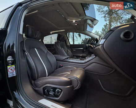 Черный Ауди А8, объемом двигателя 4.2 л и пробегом 350 тыс. км за 25000 $, фото 11 на Automoto.ua