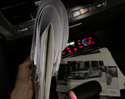 Черный Ауди А8, объемом двигателя 4.2 л и пробегом 350 тыс. км за 25000 $, фото 23 на Automoto.ua