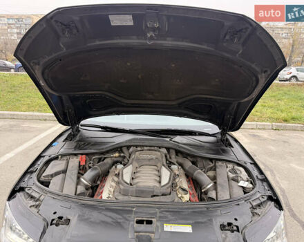 Черный Ауди А8, объемом двигателя 4.16 л и пробегом 246 тыс. км за 17500 $, фото 32 на Automoto.ua