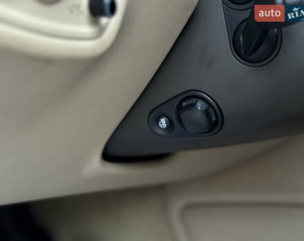 Черный Ауди А8, объемом двигателя 4.2 л и пробегом 300 тыс. км за 18500 $, фото 45 на Automoto.ua