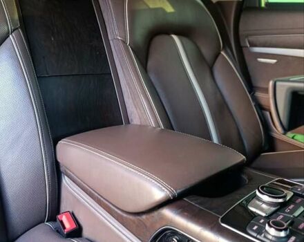 Черный Ауди А8, объемом двигателя 6.3 л и пробегом 260 тыс. км за 20000 $, фото 12 на Automoto.ua