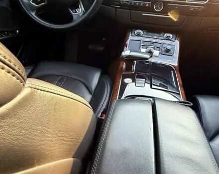 Чорний Ауді A8, об'ємом двигуна 3 л та пробігом 242 тис. км за 24400 $, фото 22 на Automoto.ua