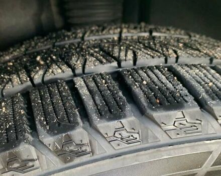 Чорний Ауді A8, об'ємом двигуна 6.3 л та пробігом 270 тис. км за 17800 $, фото 26 на Automoto.ua