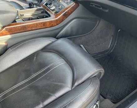 Черный Ауди А8, объемом двигателя 3 л и пробегом 200 тыс. км за 22500 $, фото 11 на Automoto.ua