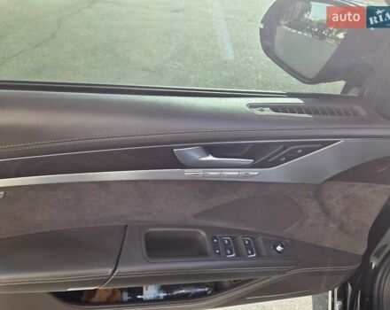 Черный Ауди А8, объемом двигателя 3.99 л и пробегом 155 тыс. км за 25500 $, фото 12 на Automoto.ua