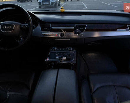 Черный Ауди А8, объемом двигателя 3 л и пробегом 200 тыс. км за 15000 $, фото 3 на Automoto.ua