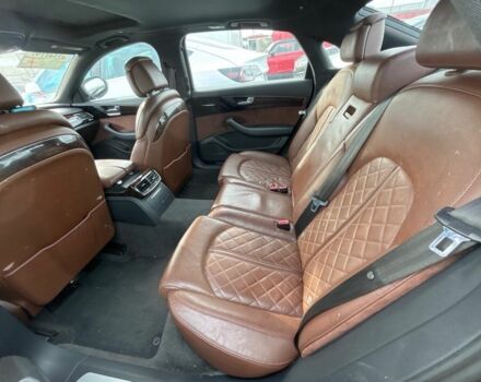 Черный Ауди А8, объемом двигателя 4 л и пробегом 200 тыс. км за 4000 $, фото 11 на Automoto.ua