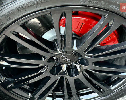 Черный Ауди А8, объемом двигателя 3.99 л и пробегом 181 тыс. км за 22000 $, фото 18 на Automoto.ua