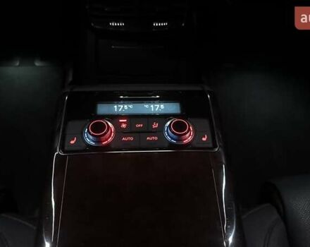 Черный Ауди А8, объемом двигателя 3 л и пробегом 289 тыс. км за 21400 $, фото 85 на Automoto.ua