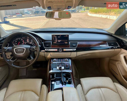 Чорний Ауді A8, об'ємом двигуна 3 л та пробігом 187 тис. км за 19000 $, фото 28 на Automoto.ua