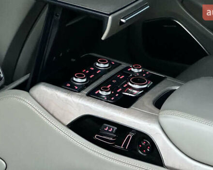 Черный Ауди А8, объемом двигателя 3.99 л и пробегом 181 тыс. км за 22000 $, фото 25 на Automoto.ua