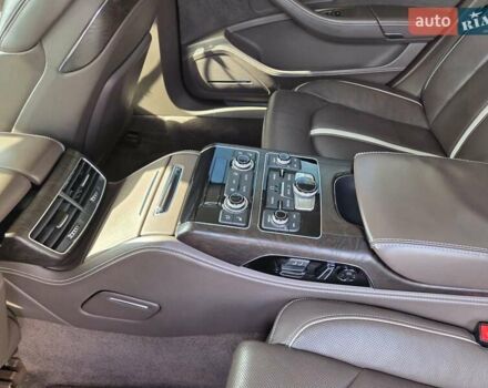 Черный Ауди А8, объемом двигателя 3.99 л и пробегом 155 тыс. км за 25500 $, фото 21 на Automoto.ua