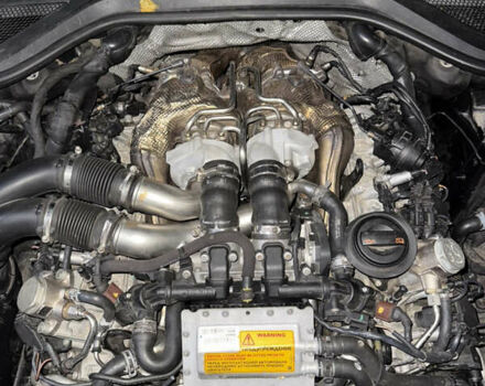 Черный Ауди А8, объемом двигателя 4 л и пробегом 240 тыс. км за 26000 $, фото 22 на Automoto.ua