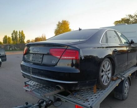 Черный Ауди А8, объемом двигателя 4.2 л и пробегом 188 тыс. км за 3525 $, фото 2 на Automoto.ua