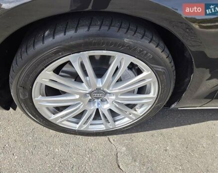 Черный Ауди А8, объемом двигателя 3.99 л и пробегом 155 тыс. км за 25500 $, фото 14 на Automoto.ua