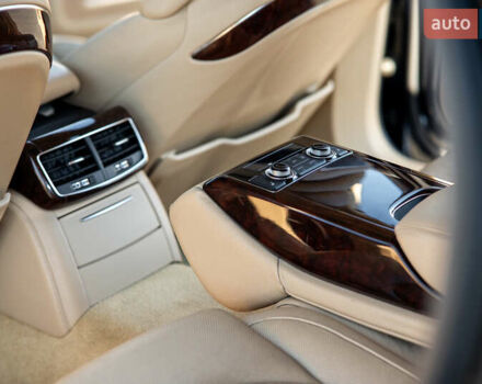 Черный Ауди А8, объемом двигателя 3 л и пробегом 242 тыс. км за 15900 $, фото 51 на Automoto.ua