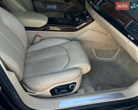 Чорний Ауді A8, об'ємом двигуна 3 л та пробігом 187 тис. км за 19000 $, фото 13 на Automoto.ua