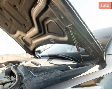 Черный Ауди А8, объемом двигателя 3 л и пробегом 242 тыс. км за 15900 $, фото 62 на Automoto.ua