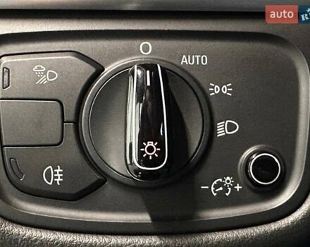 Черный Ауди А8, объемом двигателя 2.97 л и пробегом 323 тыс. км за 23900 $, фото 22 на Automoto.ua