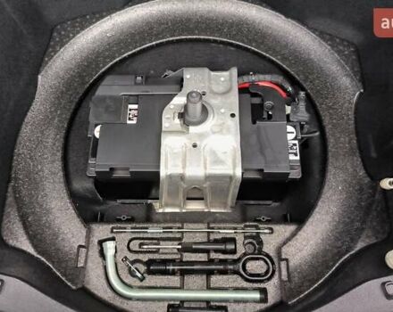 Черный Ауди А8, объемом двигателя 3 л и пробегом 289 тыс. км за 21400 $, фото 88 на Automoto.ua