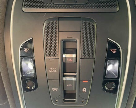 Чорний Ауді A8, об'ємом двигуна 3 л та пробігом 194 тис. км за 19800 $, фото 89 на Automoto.ua