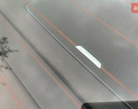 Черный Ауди А8, объемом двигателя 3 л и пробегом 289 тыс. км за 21400 $, фото 48 на Automoto.ua