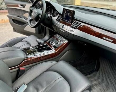 Чорний Ауді A8, об'ємом двигуна 3 л та пробігом 181 тис. км за 16900 $, фото 3 на Automoto.ua