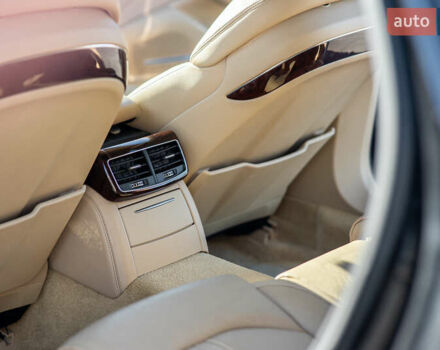 Черный Ауди А8, объемом двигателя 3 л и пробегом 242 тыс. км за 15900 $, фото 41 на Automoto.ua