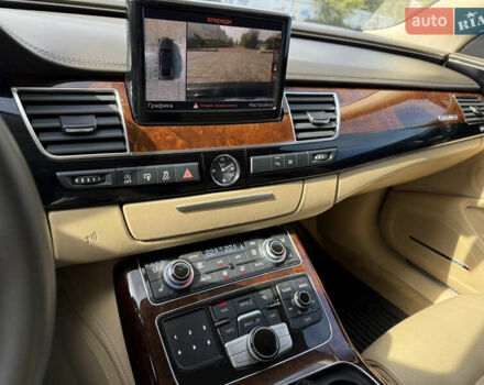 Черный Ауди А8, объемом двигателя 4 л и пробегом 251 тыс. км за 22000 $, фото 20 на Automoto.ua