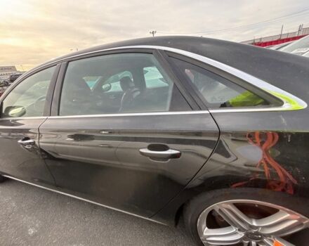 Черный Ауди А8, объемом двигателя 4 л и пробегом 200 тыс. км за 4000 $, фото 13 на Automoto.ua