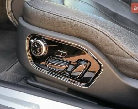 Черный Ауди А8, объемом двигателя 3 л и пробегом 289 тыс. км за 21400 $, фото 45 на Automoto.ua