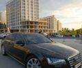 Черный Ауди А8, объемом двигателя 6 л и пробегом 260 тыс. км за 20000 $, фото 1 на Automoto.ua